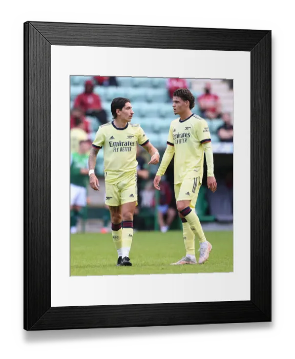 Framed Print : Hector Bellerin and Omar Rekik in Action: Hibernian vs Arsenal Pre-Season Friendly, Edinburgh 2021