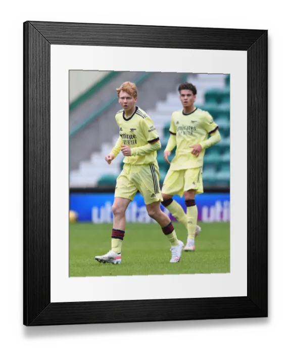 Framed Print : Arsenal FC in Pre-Season Action: Hibernian vs Arsenal, Edinburgh 2021