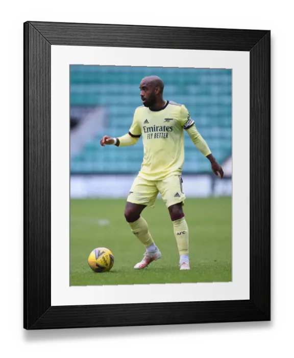 Framed Print : Alexandre Lacazette in Action: Hibernian vs Arsenal (2021-22 Pre-Season Friendly)
