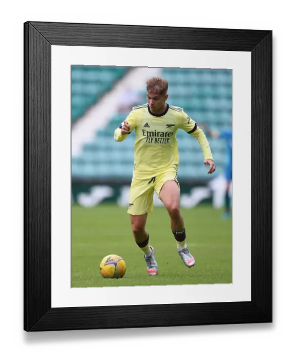 Framed Print : Emile Smith Rowe Shines: Arsenal's Standout Performance in Pre-Season Victory over Hibernian Framed Print : Emile Smith Rowe Shines: Arsenal's Standout Performance in Pre-Season Victory over Hibernian