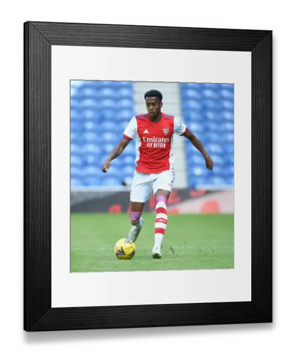 Framed Print : Arsenal's Joe Willock in Action against Rangers in Glasgow Pre-Season Friendly Framed Print : Arsenal's Joe Willock in Action against Rangers in Glasgow Pre-Season Friendly