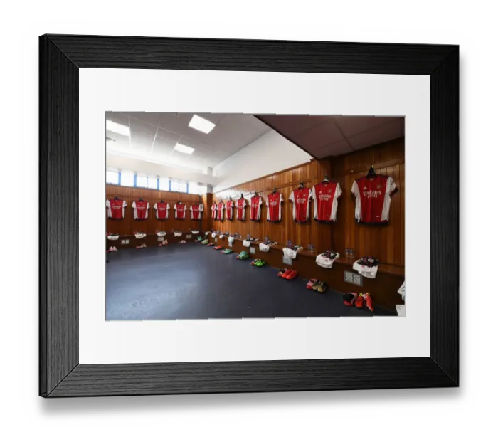 Framed Print : Behind the Scenes: Arsenal's Pre-Season Preparation at Ibrox Stadium (Rangers vs Arsenal, 2021-22)