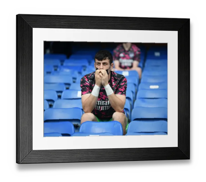 Framed Print : Arsenal's Tom Smith in Action against Rangers during 2021 Pre-Season Friendly in Glasgow Framed Print : Arsenal's Tom Smith in Action against Rangers during 2021 Pre-Season Friendly in Glasgow