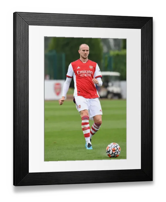 Framed Print : Arsenal's Rob Holding in Pre-Season Action: Arsenal vs Millwall (2021-22)