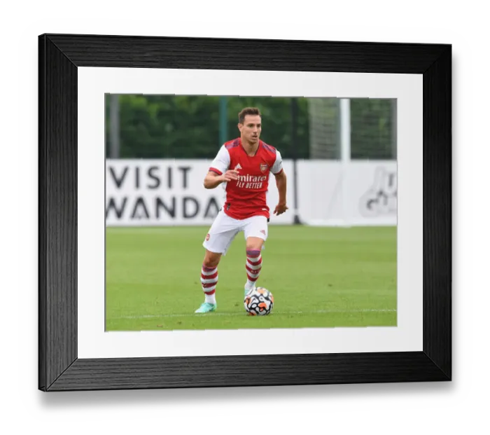 Framed Print : Arsenal's Cedric Soares in Action: Pre-Season Friendly vs Millwall (2021-22) Framed Print : Arsenal's Cedric Soares in Action: Pre-Season Friendly vs Millwall (2021-22)