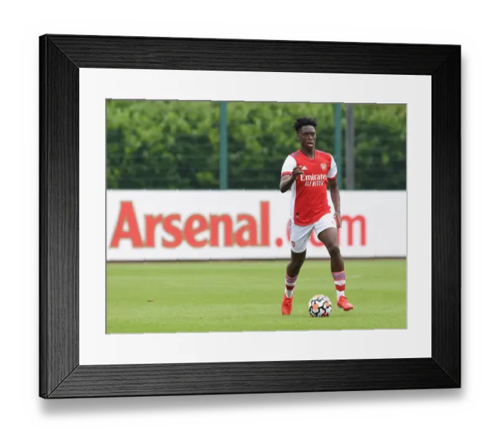 Framed Print : Arsenal's Albert Sambi Lokonga in Pre-Season Action Against Millwall Framed Print : Arsenal's Albert Sambi Lokonga in Pre-Season Action Against Millwall