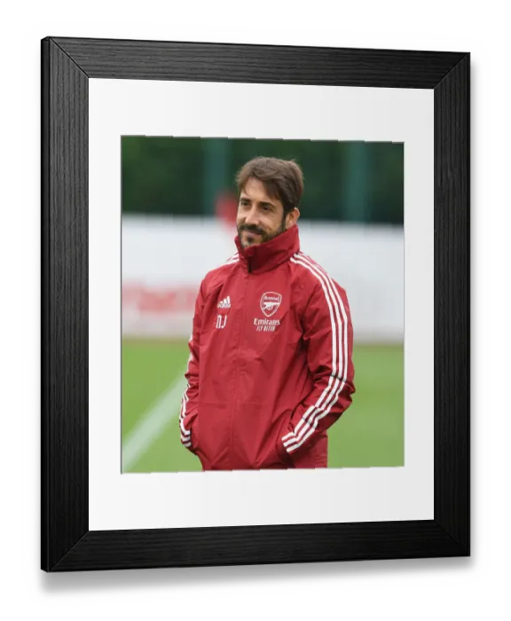 Framed Print : Arsenal FC: Pre-Season Training - Arsenal vs Millwall, 2021