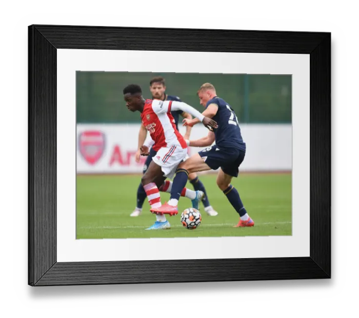 Framed Print : Arsenal vs Millwall: Eddie Nketiah Faces Off Against Daniel Ballard in Pre-Season Clash Framed Print : Arsenal vs Millwall: Eddie Nketiah Faces Off Against Daniel Ballard in Pre-Season Clash