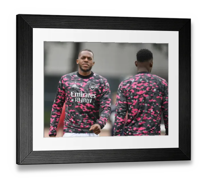 Framed Print : Arsenal's Nuno Tavares in Action: Arsenal vs Millwall (2021-22) Pre-Season Friendly