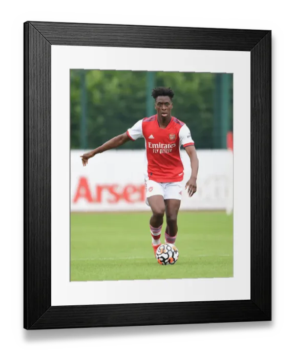 Framed Print : Arsenal's Sambi Shines in Pre-Season Friendly Against Millwall (July 2021)