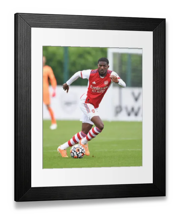 Framed Print : Arsenal's Ainsley Maitland-Niles Stars in Arsenal's Victory over Millwall (2021-22) Framed Print : Arsenal's Ainsley Maitland-Niles Stars in Arsenal's Victory over Millwall (2021-22)