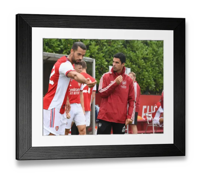 Framed Print : Arsenal Manager Mikel Arteta Conferencing with Pablo Mari at Half-Time during Arsenal vs Millwall Pre-Season Friendly (2021-22)