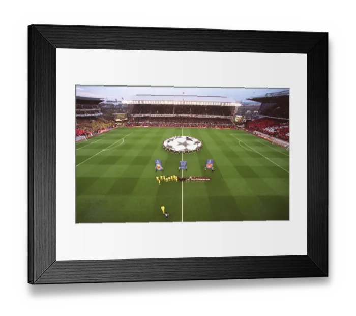 Framed Print : Arsenal vs Villarreal: The Last Floodlit Semi-Final at Highbury - Arsenal Leads 1:0