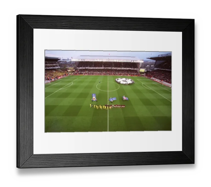 Framed Print : The Arsenal and Villarreal teams line up before the match, the last floodlit match at Highbury Framed Print : The Arsenal and Villarreal teams line up before the match, the last floodlit match at Highbury