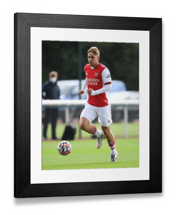 Framed Print : Emile Smith Rowe Shines in Arsenal's Pre-Season Victory over Watford Framed Print : Emile Smith Rowe Shines in Arsenal's Pre-Season Victory over Watford