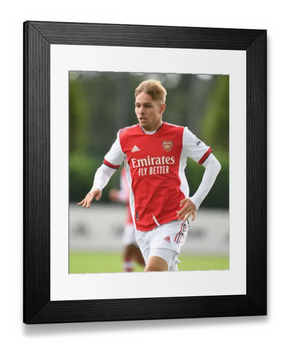 Framed Print : Arsenal's Emile Smith Rowe in Pre-Season Action Against Watford