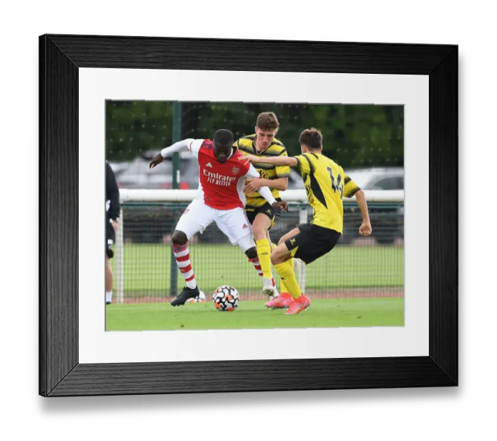 Framed Print : Arsenal's Nicolas Pepe in Action: Pre-Season Match Against Watford (2021-22) Framed Print : Arsenal's Nicolas Pepe in Action: Pre-Season Match Against Watford (2021-22)