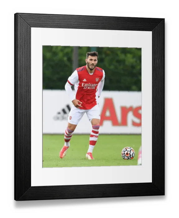 Framed Print : Arsenal's Sead Kolasinac in Pre-Season Form: Arsenal vs. Watford, 2021 Framed Print : Arsenal's Sead Kolasinac in Pre-Season Form: Arsenal vs. Watford, 2021