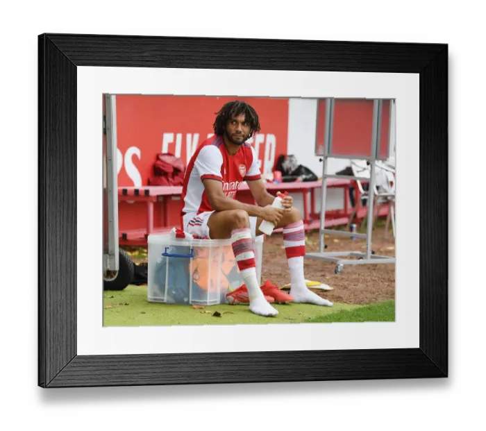 Framed Print : Arsenal's Mo Elneny in Action: Pre-Season Match against Watford (2021-22) Framed Print : Arsenal's Mo Elneny in Action: Pre-Season Match against Watford (2021-22)