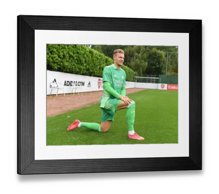 Framed Print : Arsenal's Bernd Leno Prepares for Arsenal v Watford Pre-Season Friendly