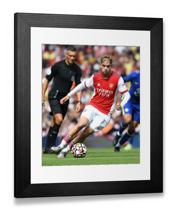 Framed Print : Emile Smith Rowe Shines: Arsenal's Pre-Season Triumph Over Chelsea - Clash of the Titans
