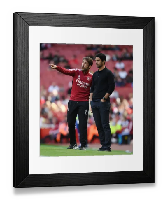 Framed Print : Arsenal vs Chelsea: Mikel Arteta and Nicolas Jaramillo's Strategic Showdown (Pre-Season Friendly 2021-22)