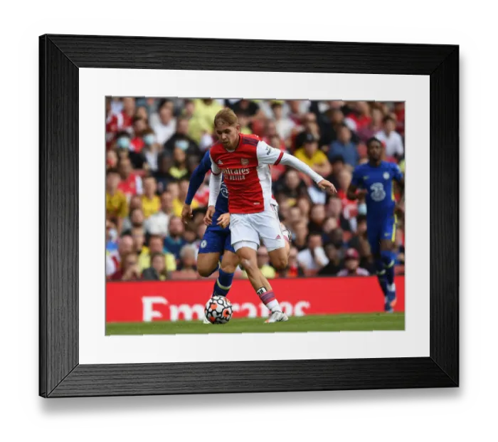 Framed Print : Arsenal vs. Chelsea: Thrilling Pre-Season Clash at Emirates Stadium Framed Print : Arsenal vs. Chelsea: Thrilling Pre-Season Clash at Emirates Stadium
