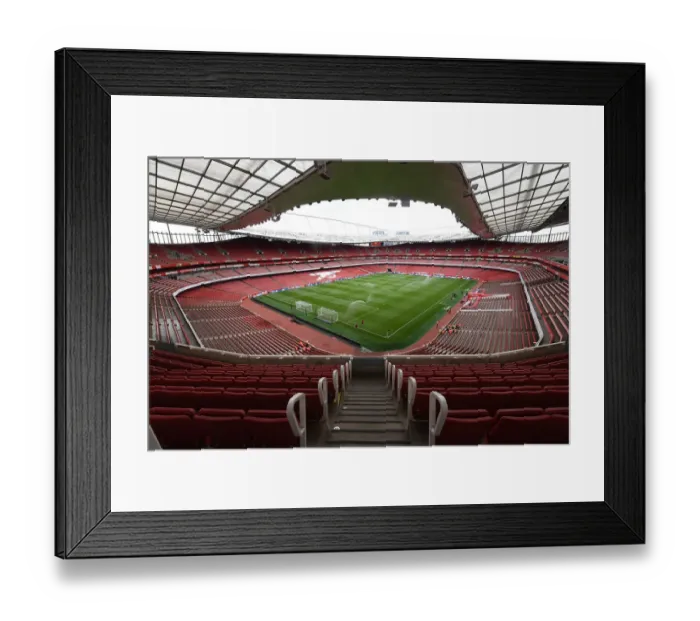 Framed Print : Arsenal vs. Chelsea: The Mind-Bending Clash at Emirates Stadium