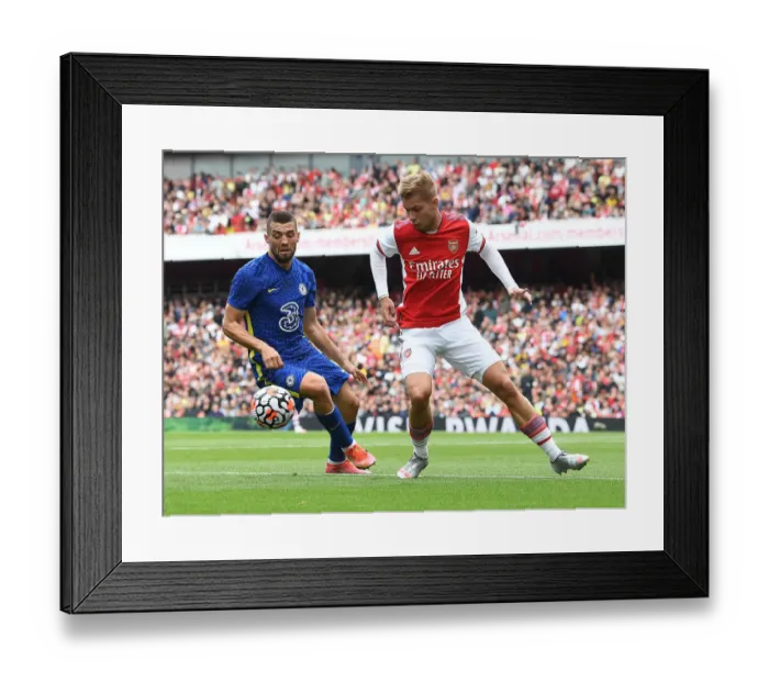 Framed Print : Arsenal vs. Chelsea: Clash of Minds - Emile Smith Rowe vs. Mateo Kovacic Framed Print : Arsenal vs. Chelsea: Clash of Minds - Emile Smith Rowe vs. Mateo Kovacic