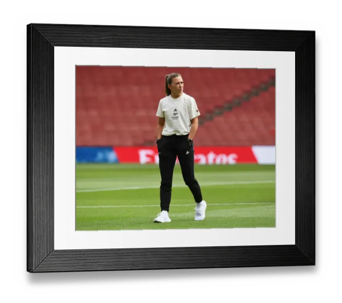 Framed Print : Arsenal's Katie McCabe Readies for Arsenal Women vs Chelsea Women Showdown: Mind Series 2021-22 Framed Print : Arsenal's Katie McCabe Readies for Arsenal Women vs Chelsea Women Showdown: Mind Series 2021-22