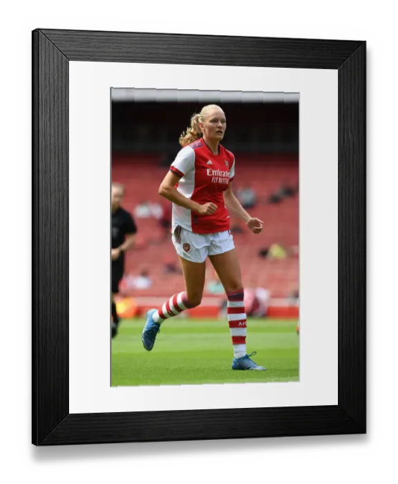 Framed Print : Arsenal's Frida Maanum in Action: Arsenal Women vs. Chelsea Women, Emirates Stadium, 2021-22 Season