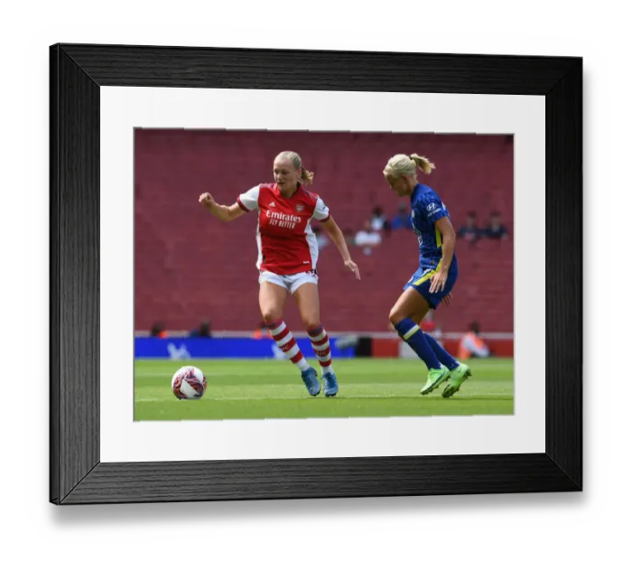 Framed Print : Arsenal vs. Chelsea: Women's Pre-Season Clash at Emirates Stadium