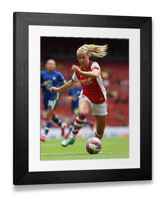 Framed Print : Arsenal's Beth Mead Shines in Arsenal Women vs Chelsea Women: Mind Series 2021-22