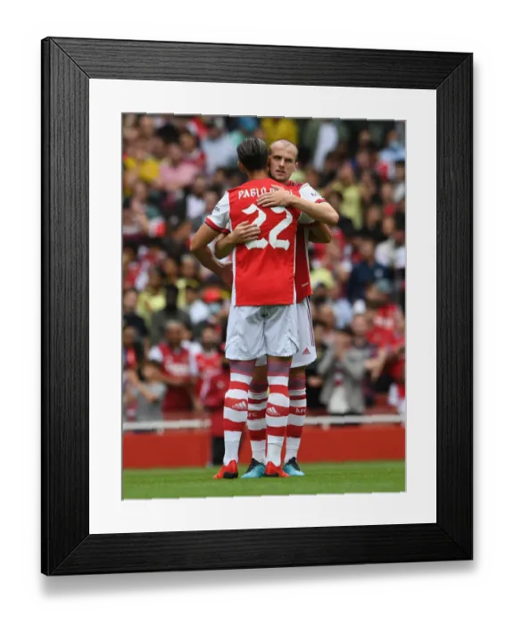 Framed Print : Arsenal FC: Focused and Ready - Arsenal vs Chelsea Pre-Season Clash