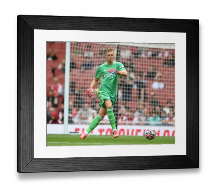 Framed Print : Arsenal vs Chelsea: Bernd Leno Focused in Pre-Season Clash at Emirates Stadium