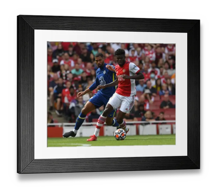 Framed Print : Midfield Battle: Partey vs. Loftus-Cheek - Arsenal vs. Chelsea Pre-Season Clash