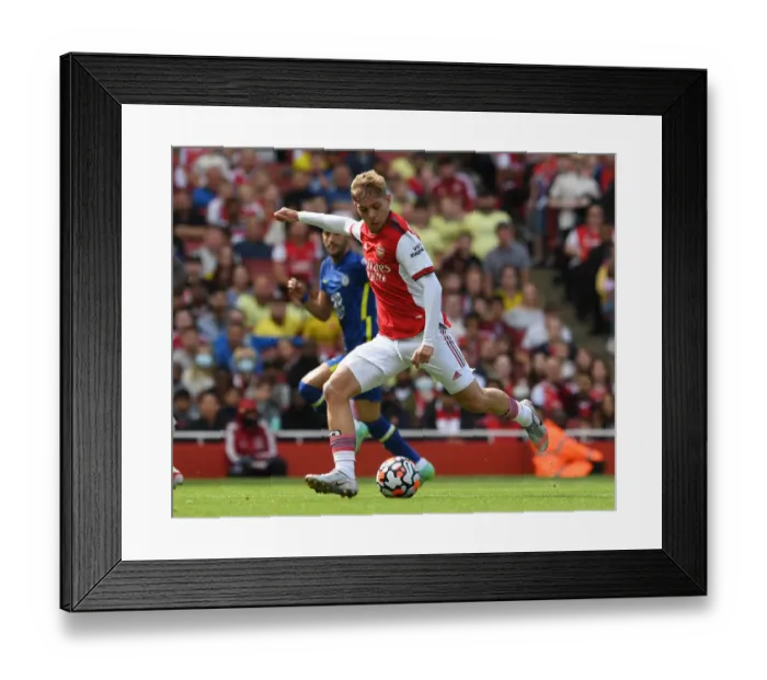 Framed Print : Thrilling Arsenal vs Chelsea Clash: Emirates Stadium Showdown (August 2021) Framed Print : Thrilling Arsenal vs Chelsea Clash: Emirates Stadium Showdown (August 2021)