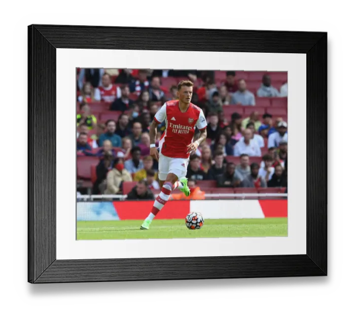 Framed Print : The Battle of Minds: Arsenal vs. Chelsea at Emirates Stadium - Pre-Season Clash 2021-22 Framed Print : The Battle of Minds: Arsenal vs. Chelsea at Emirates Stadium - Pre-Season Clash 2021-22