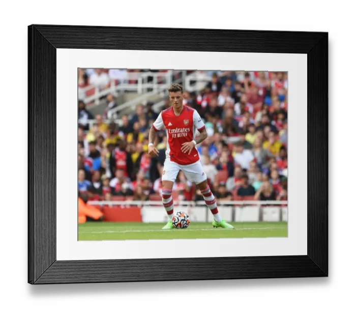 Framed Print : Arsenal vs. Chelsea: The Battle of Minds at Emirates Stadium