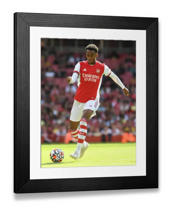 Framed Print : The Battle of Minds: Arsenal vs Chelsea Pre-Season Showdown at Emirates Stadium Framed Print : The Battle of Minds: Arsenal vs Chelsea Pre-Season Showdown at Emirates Stadium