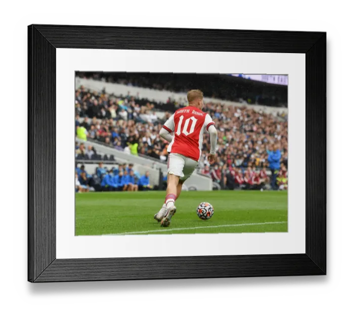 Framed Print : The Mind Series: Emile Smith Rowe of Arsenal Faces Off Against Tottenham Hotspur Framed Print : The Mind Series: Emile Smith Rowe of Arsenal Faces Off Against Tottenham Hotspur