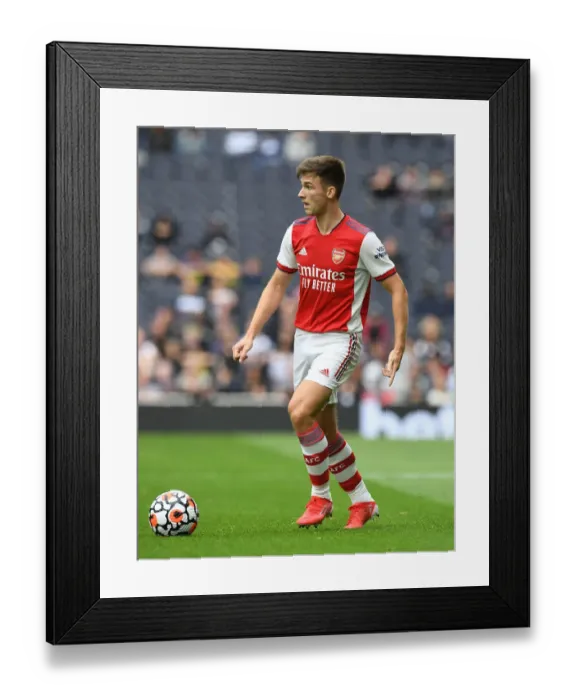 Framed Print : The Mind Series: Tierney's Arsenal Debut - Tottenham vs Arsenal, 2021 Framed Print : The Mind Series: Tierney's Arsenal Debut - Tottenham vs Arsenal, 2021