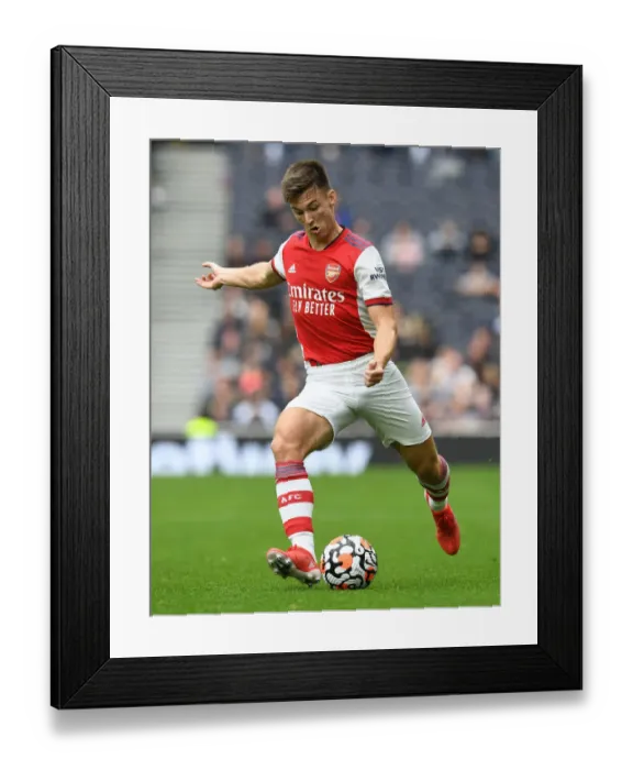 Framed Print : Tottenham vs Arsenal: The MIND Series Clash - Kieran Tierney in Action