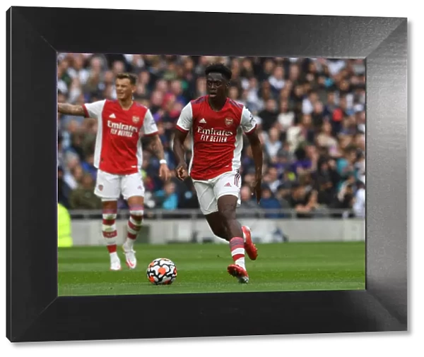 Arsenal's Albert Sambi Lokonga: Unwavering Concentration Amidst Premier League Rivalry (Arsenal vs. Tottenham Hotspur)