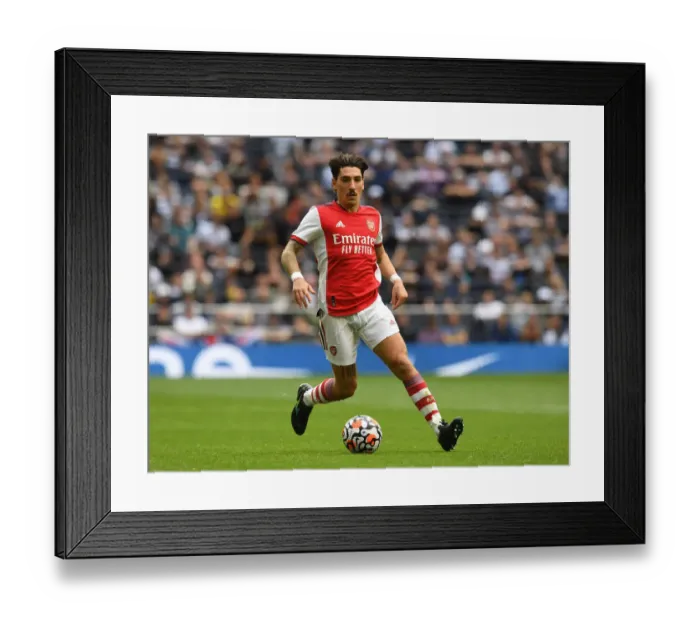 Framed Print : Arsenal vs. Tottenham Hotspur: London Football Rivalry - Hector Bellerin in Action, The Mind Series 2021-22