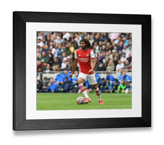 Framed Print : Mohamed Elneny Focuses at Tottenham Hotspur vs Arsenal: The MIND Series 2021-22 Framed Print : Mohamed Elneny Focuses at Tottenham Hotspur vs Arsenal: The MIND Series 2021-22