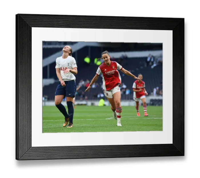 Framed Print : Anna Patten Scores the Decisive Goal: Arsenal Women's Triumph over Tottenham Hotspur