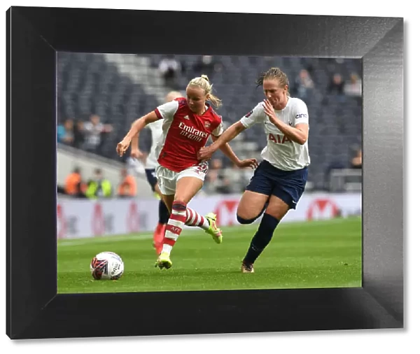 Clash of Talents: Mead vs Harrop in the MIND Series - Arsenal Women vs Tottenham Hotspur Women