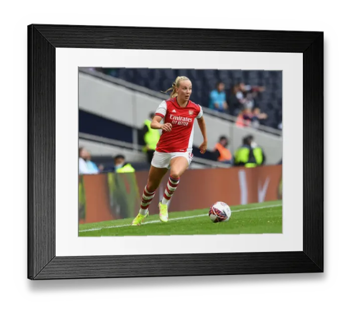 Framed Print : London Derby Showdown: Beth Mead vs. Tottenham Women in Arsenal's MIND Series Match Framed Print : London Derby Showdown: Beth Mead vs. Tottenham Women in Arsenal's MIND Series Match