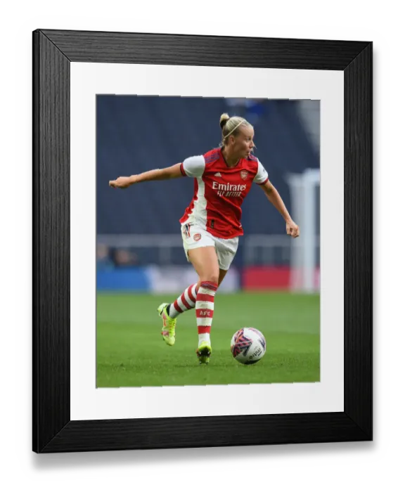 Framed Print : London Derby Showdown: Beth Mead Faces Off Against Tottenham Women in Arsenal FC Match